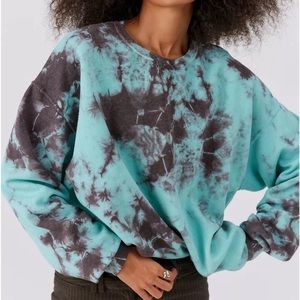 Urban Renewal Remade Glacier Dye Crew Neck Sweatshirt